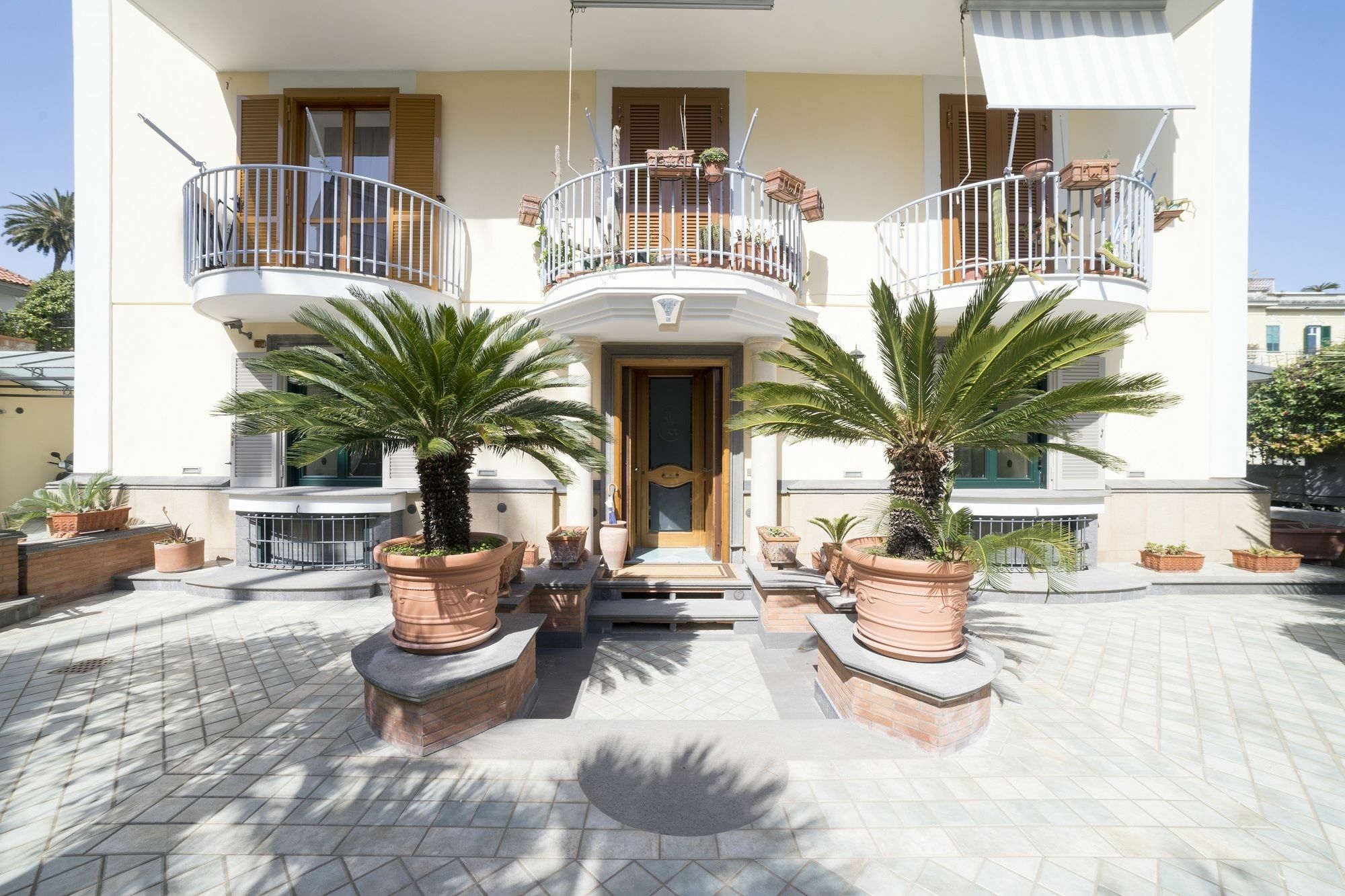 B&B 'O Sole Mio! Νάπολη Εξωτερικό φωτογραφία