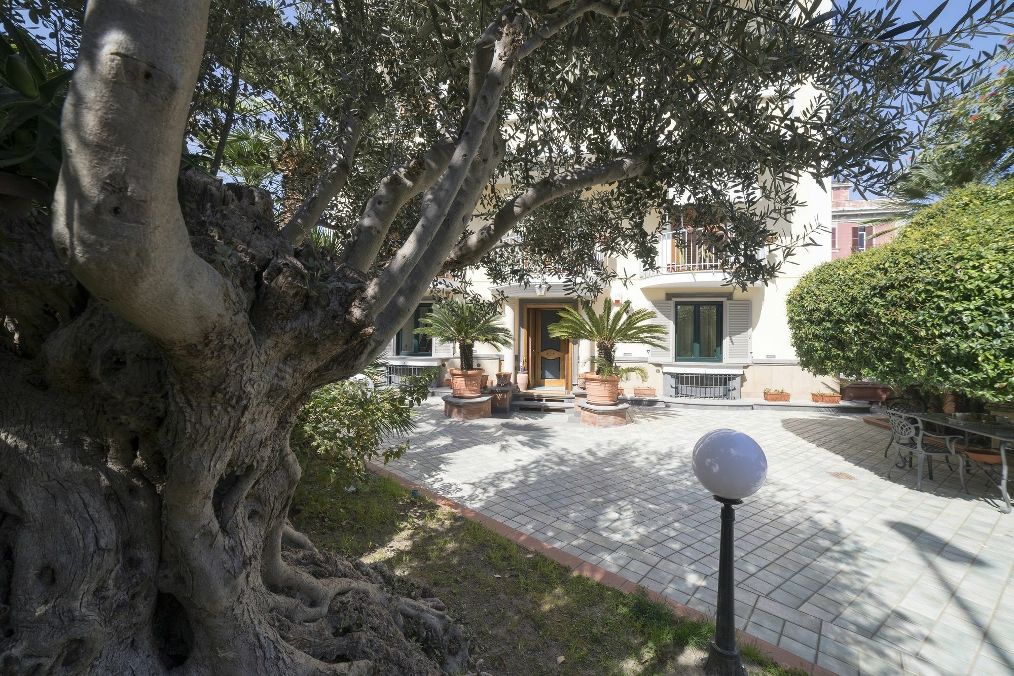 B&B 'O Sole Mio! Νάπολη Εξωτερικό φωτογραφία
